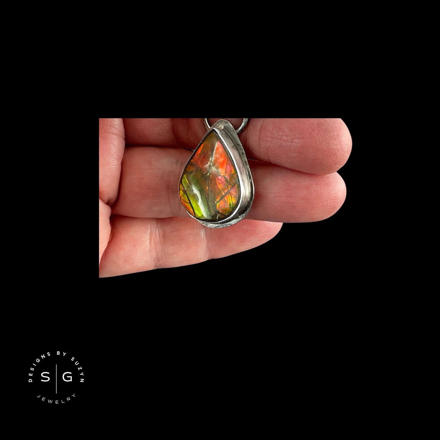 Ammolite Pendant