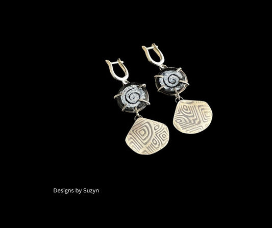 Black and white Enamel and Silver Hoop earrings